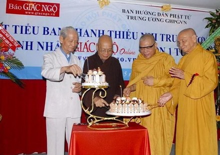 TP.HCM: Sinh nhật báo Giác Ngộ điện tử tròn 1 tuổi và ra mắt Tiểu ban Thanh thiếu nhi Phật tử TƯ